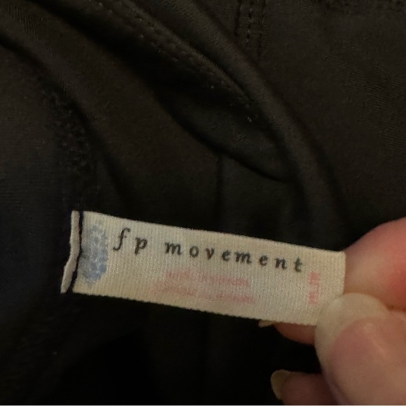 Nike Dri-Fit and Free People Movement Three Quarter Leggings Women’s Size Medium - Picture 15 of 16